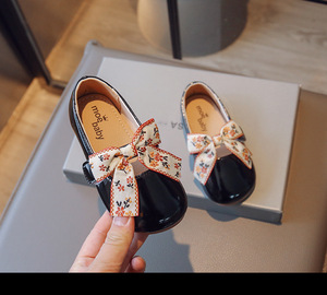 Zapatos de Princesa con Lazo y Cuentas para Niñas, Zapatos de Baile con Suela Suave de Cristal para Niñas - Product Image 5