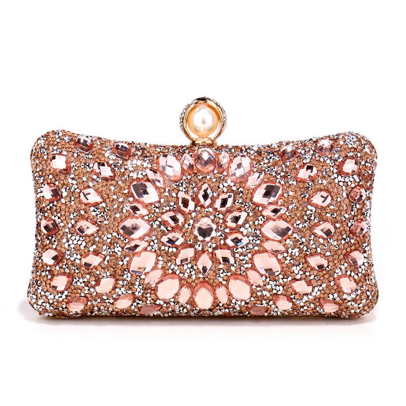 สีแชมเปญ