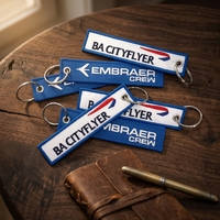 Porte-clés en sangle de caoutchouc avec impression numérique de logo personnalisé, anneau métallique argenté, broderie de chien, double face, étiquette d'identification pour clés d'aviation