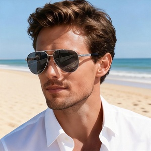 Occhiali <span class=keywords><strong>da</strong></span> Sole Classici Retrò per <span class=keywords><strong>Uomo</strong></span>, in Titanio, Antiriflesso, Placcatura IP, Leggeri e Flessibili, Rivestimento Blu Antiriflesso - Product Image 1