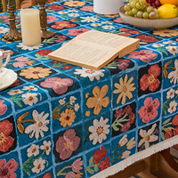 Nappe de table jacquard à motifs floraux artistiques, colorée et variée, avec pompons, pour la décoration de cottages, cafés et maisons