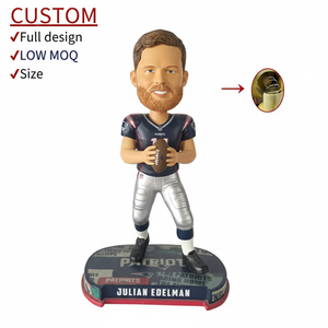 ตุ๊กตาบ็อบเบิ้ลเฮดนักกีฬาเรซิ่นแบบกำหนดเอง รูปนักกีฬาสมจริง  รูปปั้นนักฟุตบอล นักบาสเกตบอล  งานฝีมือชิ้นเอก - Product Image 2