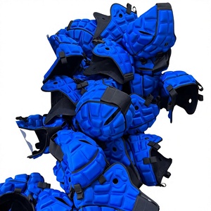 Casque de protection en EVA bleu unisexe pour sports de glisse, fermeture réglable à boucle auto-agrippante, couleur unie, ajustement universel - Product Image 1