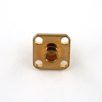 Conector Coaxial RF SMA Hembra de 4 Orificios (Latón PTFE 50ohm) para Cable Coaxial RG402 de 141" (12.7mm) con Montaje de Brida Cuadrada para Pruebas