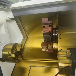 Tour CNC à banc incliné TCK460, entièrement automatique, alimentation entièrement automatique à 8 postes - Product Image 4