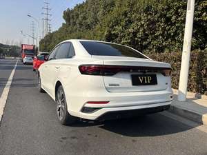 Geely Emgrand <span class=keywords><strong>2022</strong></span> d'occasion, 4ème génération, 1.5L CVT, édition Elite - Product Image 4