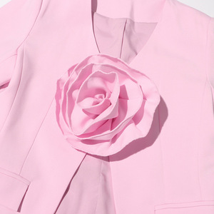 2025新着女性春ピンクブレザーファッション3D花柄シックディープVネックセクシーブレザー - Product Image 4