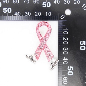 Broche médico para cães, joias de moda baratas com strass rosa - Product Image 4