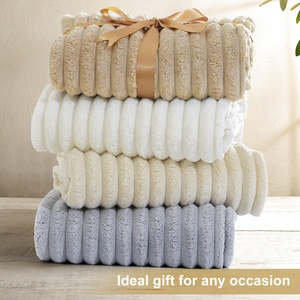 Couverture légère et douce en flanelle polaire, couverture décorative côtelée pour canapé ou femme, plusieurs tailles disponibles - Product Image 2