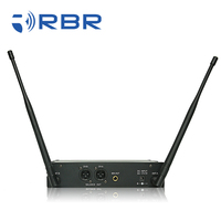 Sistem Mikrofon Nirkabel UHF Profesional True Diversity Bm8822 untuk Pertunjukan Langsung, DJ, dan Pidato