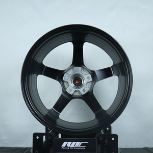 Jantes de course en gros ROC Factory, jantes en alliage de 15 à 19 pouces, 4X100 5X112 5X114.3, jantes sport GT légères à formage par flux - Product Image 4