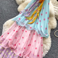 Robe longue amincissante à pois colorés pour femme, style vacances décontracté, collection 2026