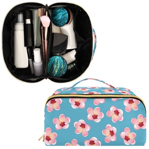 Pochette portable rose à fleurs, ouverture plate, sac de maquillage personnalisé avec logo, fermeture éclair dorée, trousse de toilette imperméable pour femmes - Product Image 2