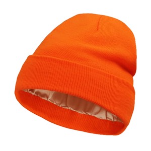 Van Sally. Berretto Unisex <span class=keywords><strong>Sade</strong></span> Inside in Maglia con Fodera in Raso, Logo Personalizzato, Antivento, Invernale, in Acrilico - Product Image 5