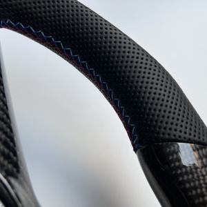 CCExcellent, suministro de <span class=keywords><strong>f</strong></span>ábrica personalizado para BMW E60 E63, volante de cuero perforado con modelo <span class=keywords><strong>Macan</strong></span> de fibra de carbono Real - Product Image 3