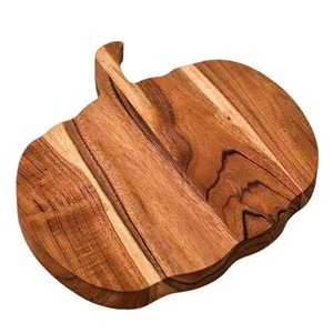 Pumpkin Shaped <b>Wooden</b> Cutting Board With Handle 33x30.5 Cm For Kitchen Use - Product Image 5