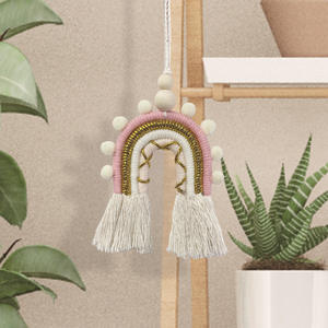Vendita calda lettino <span class=keywords><strong>in</strong></span> cotone Mobile <span class=keywords><strong>arcobaleno</strong></span> e nuvola Macrame Mobile con cornice <span class=keywords><strong>in</strong></span> bambù appeso a parete all'ingrosso - Product Image 1