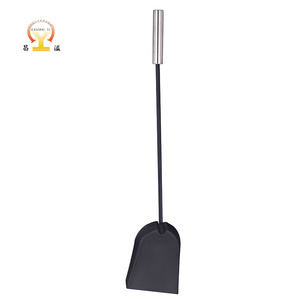 Juego de 5 Herramientas Modernas de Limpieza para Chimeneas de Metal con Mangos de Acero Inoxidable para Chimeneas de Leña, Venta al por Mayor de Fábrica - Product Image 3