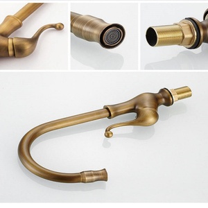 Grifo de Lavabo de Cocina Estilo Europeo Retro, Grifo Monomando de Agua Fría/Caliente con Medidor, Acabado Bronce, para Fregadero de Baño - Product Image 3