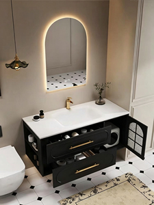 Meuble de salle de bain mural personnalisé avec vasque intégrée en pierre de Keramin importée de style crémeux, miroir encadré et lavabo courbé à chaud - Product Image 4