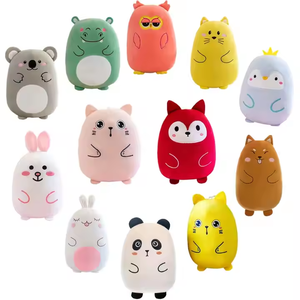 Lindo Mini Gato Surtido de Peluches para sus gatos para sus perros - Product Image 1