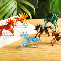 Figurine de cheval en verre de Murano artisanale et artistique, statue animale colorée en lampwork pour la décoration de la maison et du bureau