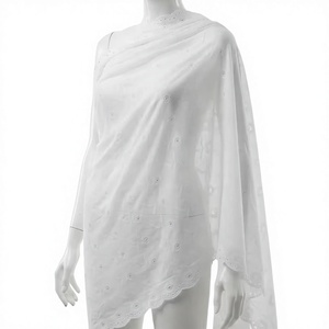 Voile de coton brodé à motif floral avec bord festonné pour femme, léger, respirant et doux, foulard long en gros - Product Image 1