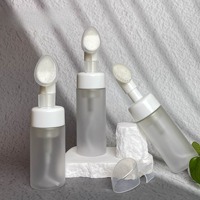 Esmerilado para botella de bomba de espuma de plástico PET transparente con cepillo de forma cilíndrica de serigrafía para Mousse de limpieza facial