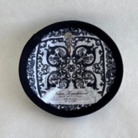 Kipá/Yarmulke de terciopelo de lujo personalizada con bordado de logotipo y estampado completo de imagen en el interior