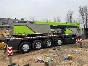 Zoomlion 220T Hydraulic Truck <b>Crane</b>, Fully Working Core Engine & Pump, Stable Heavy Duty Lifting Truck with <b>Crane</b> - Product Image 4