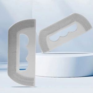 Brosse à poils pour animaux de compagnie en silicone multifonctionnelle et écologique pour chats et chiens - Double face, réutilisable, facile à utiliser - Product Image 1
