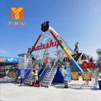 Parc d'attractions, manèges palpitants, jeux de plein air populaires pour enfants et adultes, bateau pirate à vendre.