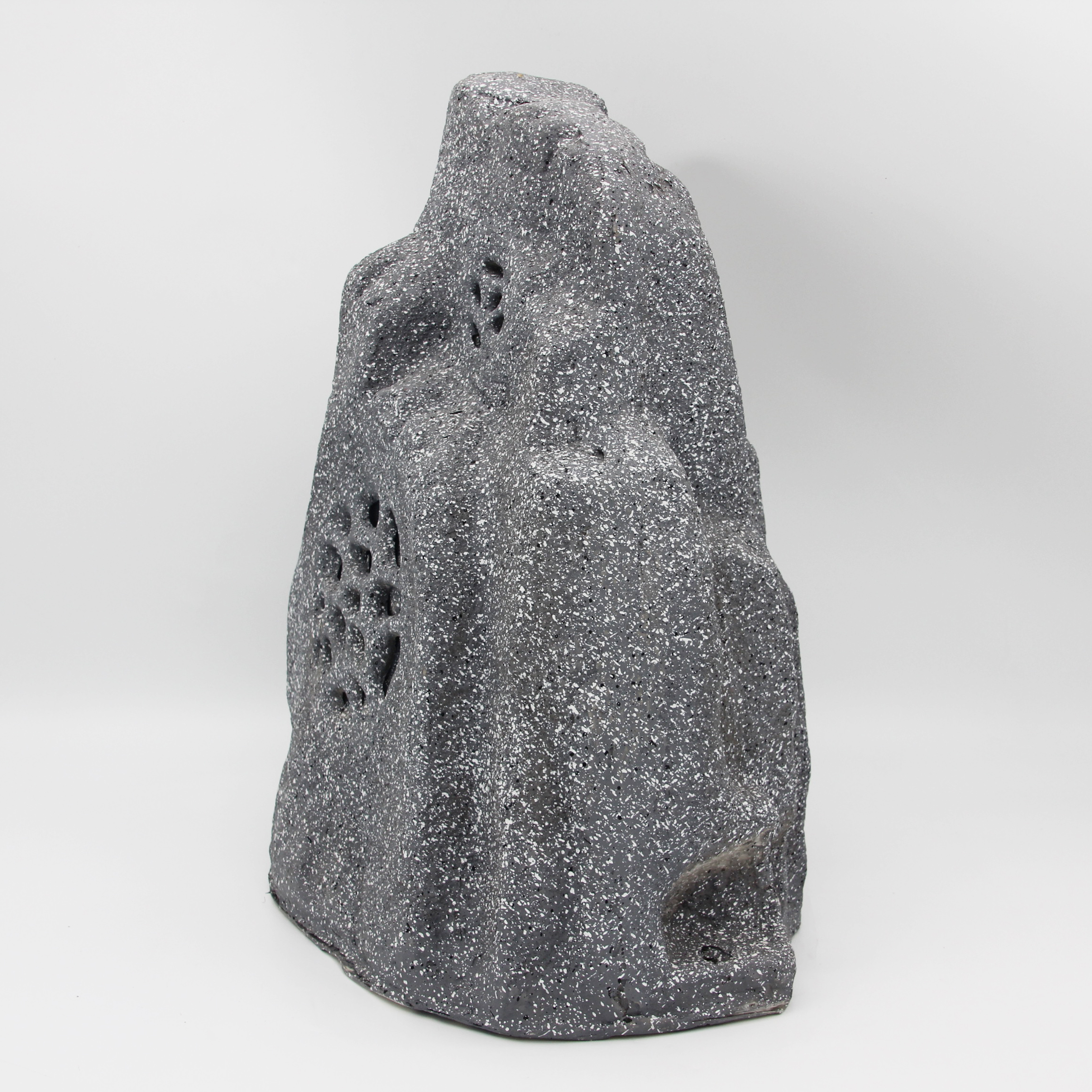 Hot Selling PA System 25W Waterproof Garden Speaker IP65 Lawn Rock Speakers Used in Outdoor