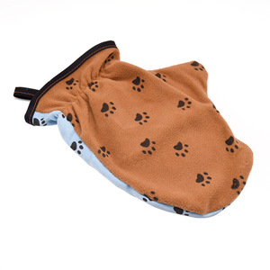 Gant de toilettage pour animaux Hongyang 23x15cm, massage TPR pour le soin du pelage des chiens - Product Image 2