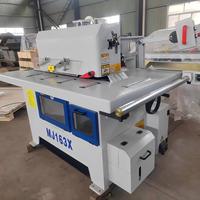 Scie à ruban simple à alimentation automatique de qualité allemande avec système de collecte des poussières pour l'usine de meubles malaisienne