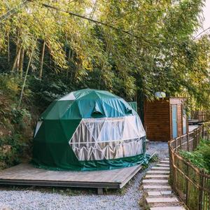 Tente <span class=keywords><strong>de</strong></span> dôme <span class=keywords><strong>de</strong></span> luxe <span class=keywords><strong>de</strong></span> 10m en PVC imperméable pour un usage commercial Structure en acier industrielle Toit en PVC idéal pour les hôtels écologiques et les sites <span class=keywords><strong>de</strong></span> <span class=keywords><strong>camping</strong></span> - Product Image 5