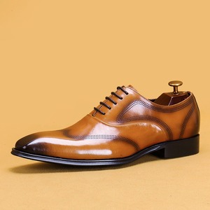 Chaussures Oxford pour hommes à bout carré avec motifs sculptés à la main - Chaussures de ville en cuir de haute qualité - Product Image 6