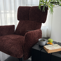 Fauteuil lounge NORYA moderne rembourré rouge-brun à dossier haut avec coussin et accoudoirs rembourrés pour salon, meubles en bois