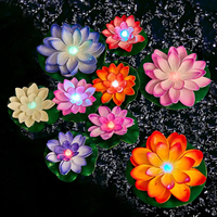 Lumière solaire de lotus avec des lumières LED flottant sur l'eau, couleur changeante automatiquement, résistance décorative étanche