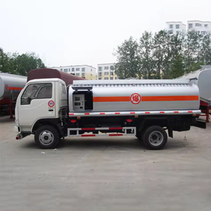 Capacidad <span class=keywords><strong>de</strong></span> aceite diésel 12000 litros <span class=keywords><strong>4000</strong></span> <span class=keywords><strong>galones</strong></span> 4x2 8x4 <span class=keywords><strong>camión</strong></span> <span class=keywords><strong>cisterna</strong></span> <span class=keywords><strong>de</strong></span> reparto <span class=keywords><strong>de</strong></span> aceite <span class=keywords><strong>combustible</strong></span> usado para la venta - Product Image 2