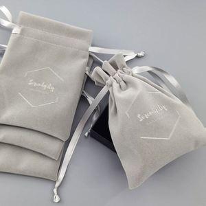 Custom Logo Velvet Pouch Drawstring Suede Velvet Pouch Watch Pouch Perfume Party <b>Gift</b> <b>Bags</b> <b>Small</b> <b>Bag</b> for Accessories Packing - Product Image 5