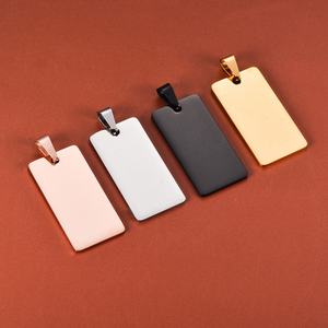 Collier personnalisé en acier inoxydable plaqué or 18 carats, hypoallergénique, ne ternit pas, avec plaque rectangulaire, vente en gros, bijoux sur mesure - Product Image 2