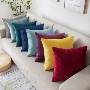 Vente en gros de velours doux pour la maison housse de coussin décorative de style nordique taie d'oreiller personnalisée taie d'oreiller design