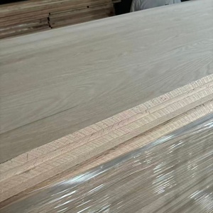 Listello in Legno di Quercia Rossa su Misura per Gambe di Sedie, Balaustre per Scale e Artigianato - Product Image 4