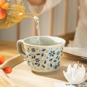 Taza de café retro de cerámica con diseño floral, taza individual para té de la tarde y desayuno. - Product Image 4