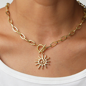 ビンテージ鋳造サンチャーム天体OTバックルネックレス18kゴールドメッキチャンキーサンペンダントネックレス女性用 - Product Image 5