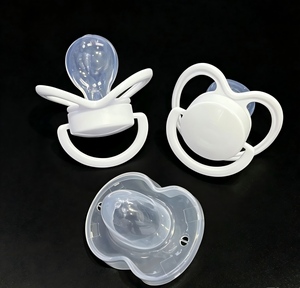 Sucette en silicone souple sans BPA avec poignée en forme d'arc <span class=keywords><strong>pour</strong></span> l'alimentation du bébé, aide au sommeil, apaisement émotionnel, taille standard <span class=keywords><strong>pour</strong></span> 0-12 mois - Product Image 5