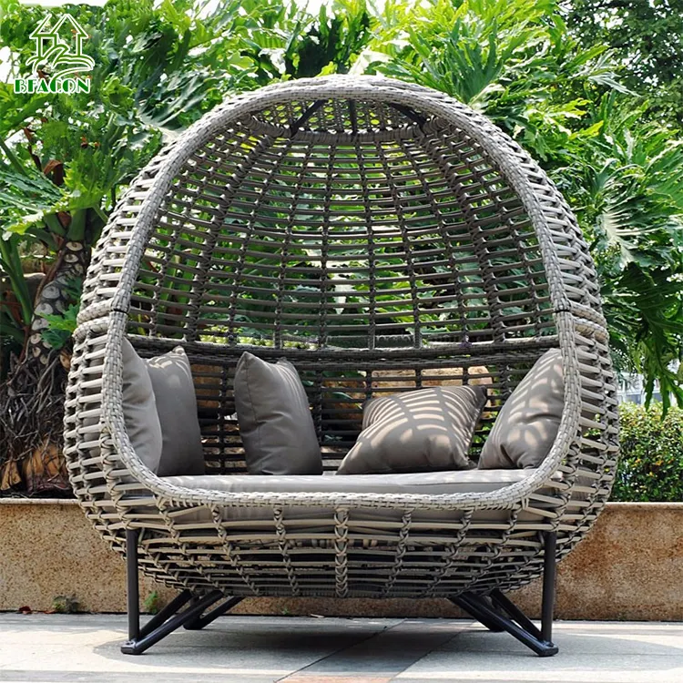 Design furniture modern outdoor lounge sun bed Garden lounge sofa bird nest rattan day bed outdoor furniture sofa bed