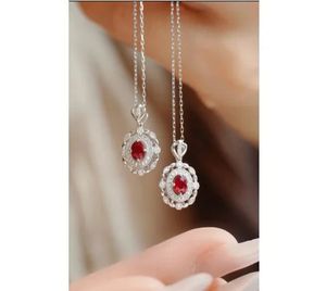 Collier Xinfly en or blanc 18 carats avec diamants naturels et rubis - Product Image 1