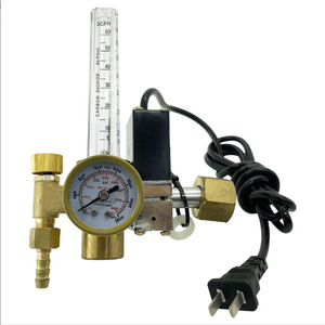วาล์วลดแรงดัน CO2 แบบทองแดงทั้งตัว 220V รุ่นเอเชียตะวันออกเฉียงใต้ อินเดีย พร้อมมิเตอร์วัดการไหล สำหรับส่งออก - Product Image 1